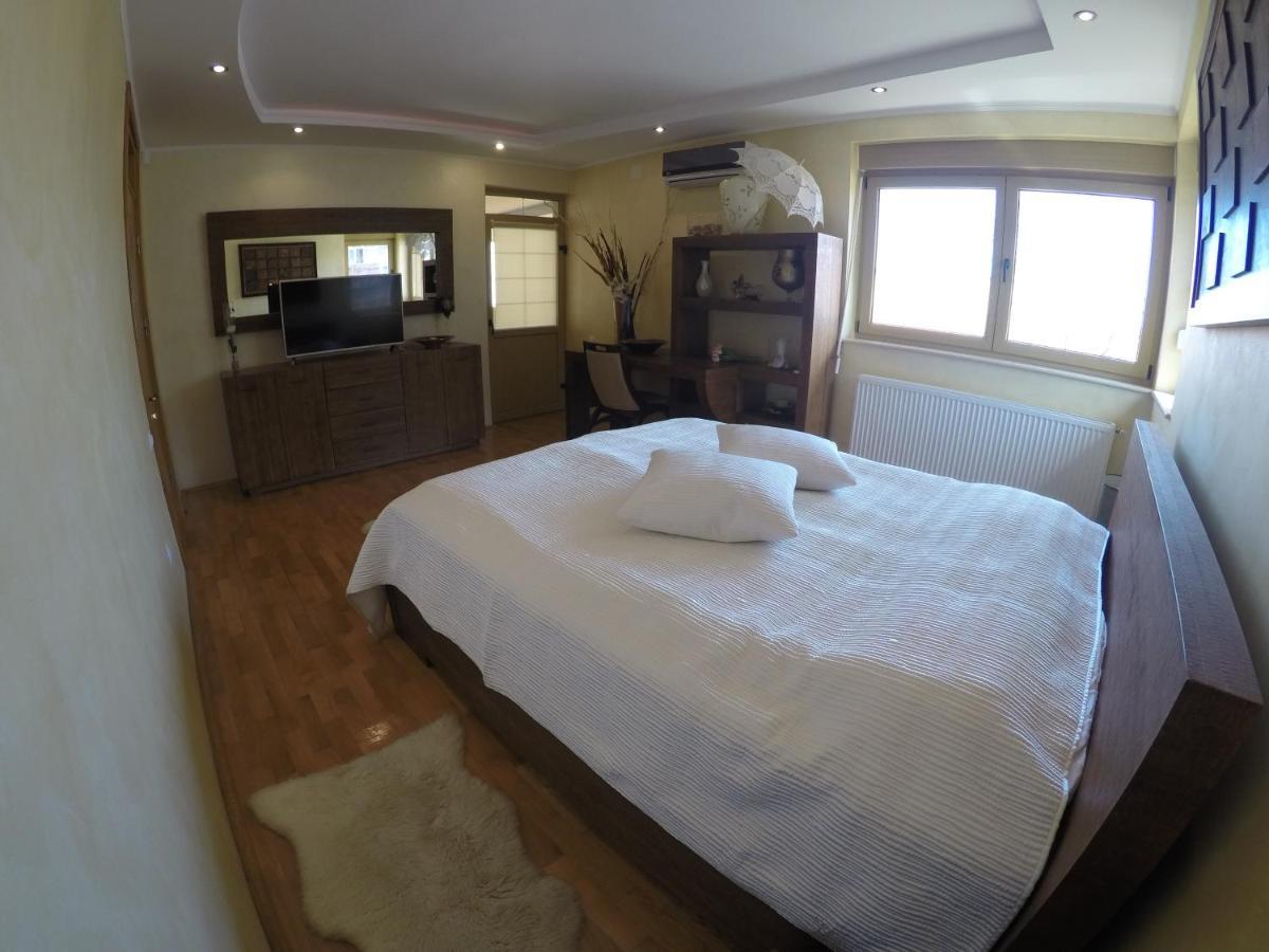 Casa Edwin Bed & Breakfast Köstence Dış mekan fotoğraf